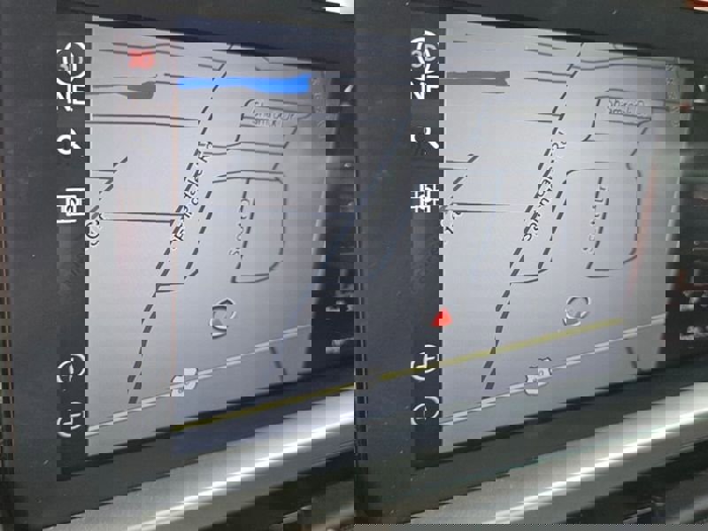 Used 2023 Lexus GX 460 Premium w/ Accessory Package image 21