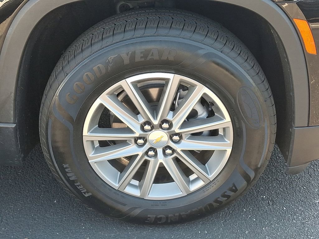 Certified 2023 Chevrolet Traverse LT FWD image 8
