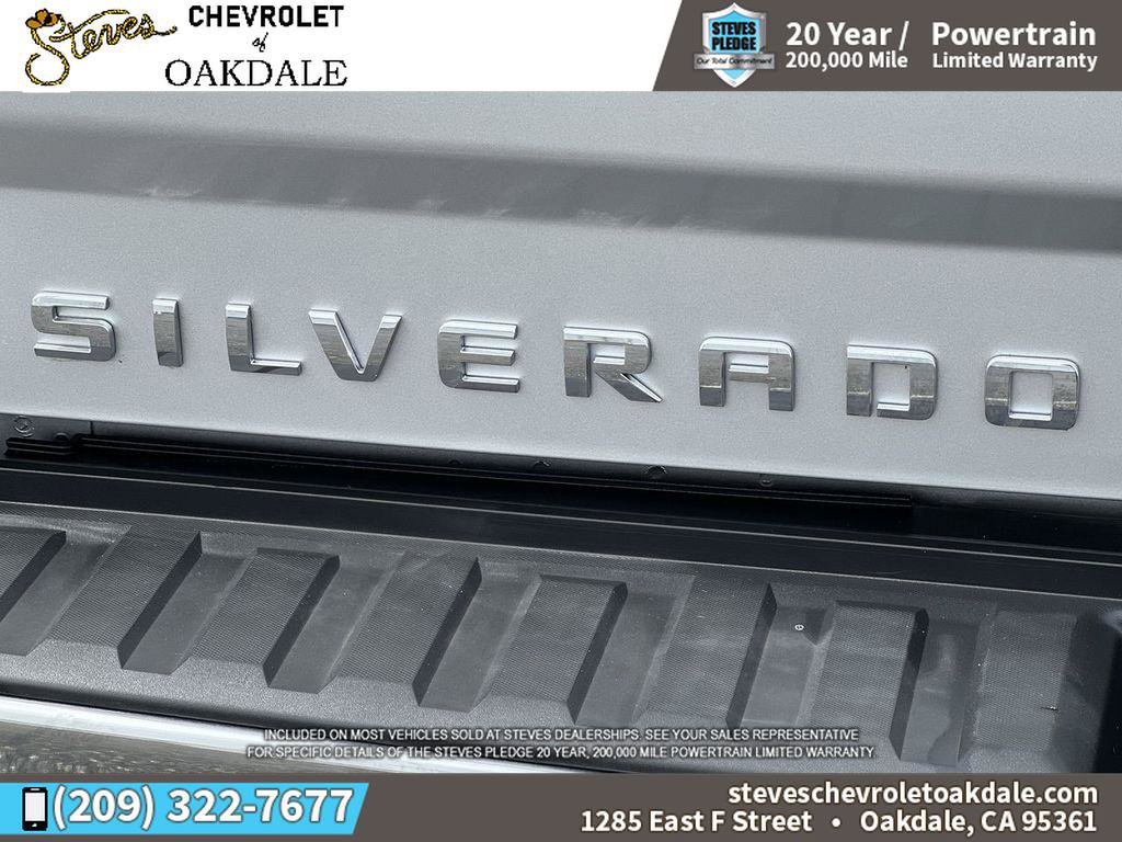 Certified 2018 Chevrolet Silverado 1500 LT w/ All Star Edition image 32