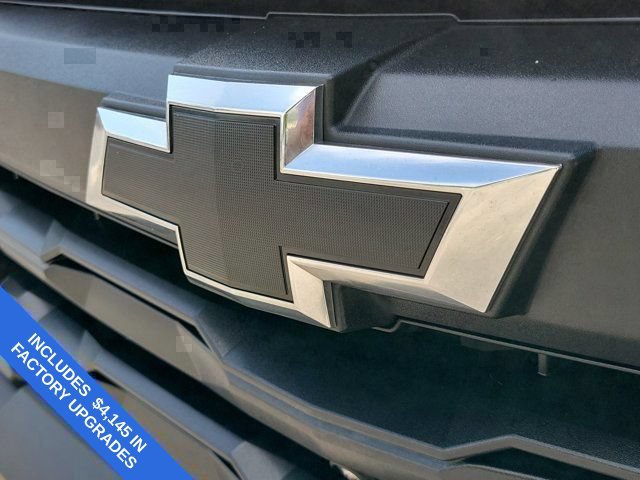 Used 2023 Chevrolet Colorado Trail Boss w/ Technology Package AWD/4WD image 10