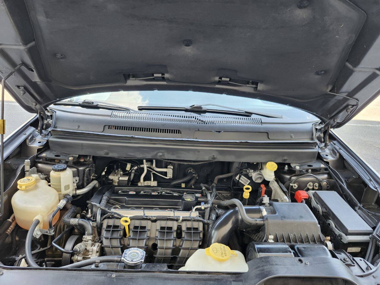 Used 2019 Dodge Journey SE w/ Connectivity Group FWD image 19