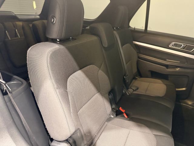 Used 2017 Ford Explorer XLT w/ Equipment Group 201A image 39