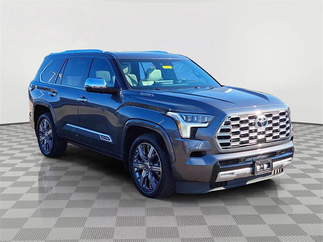 Used 2023 Toyota Sequoia Capstone image 7