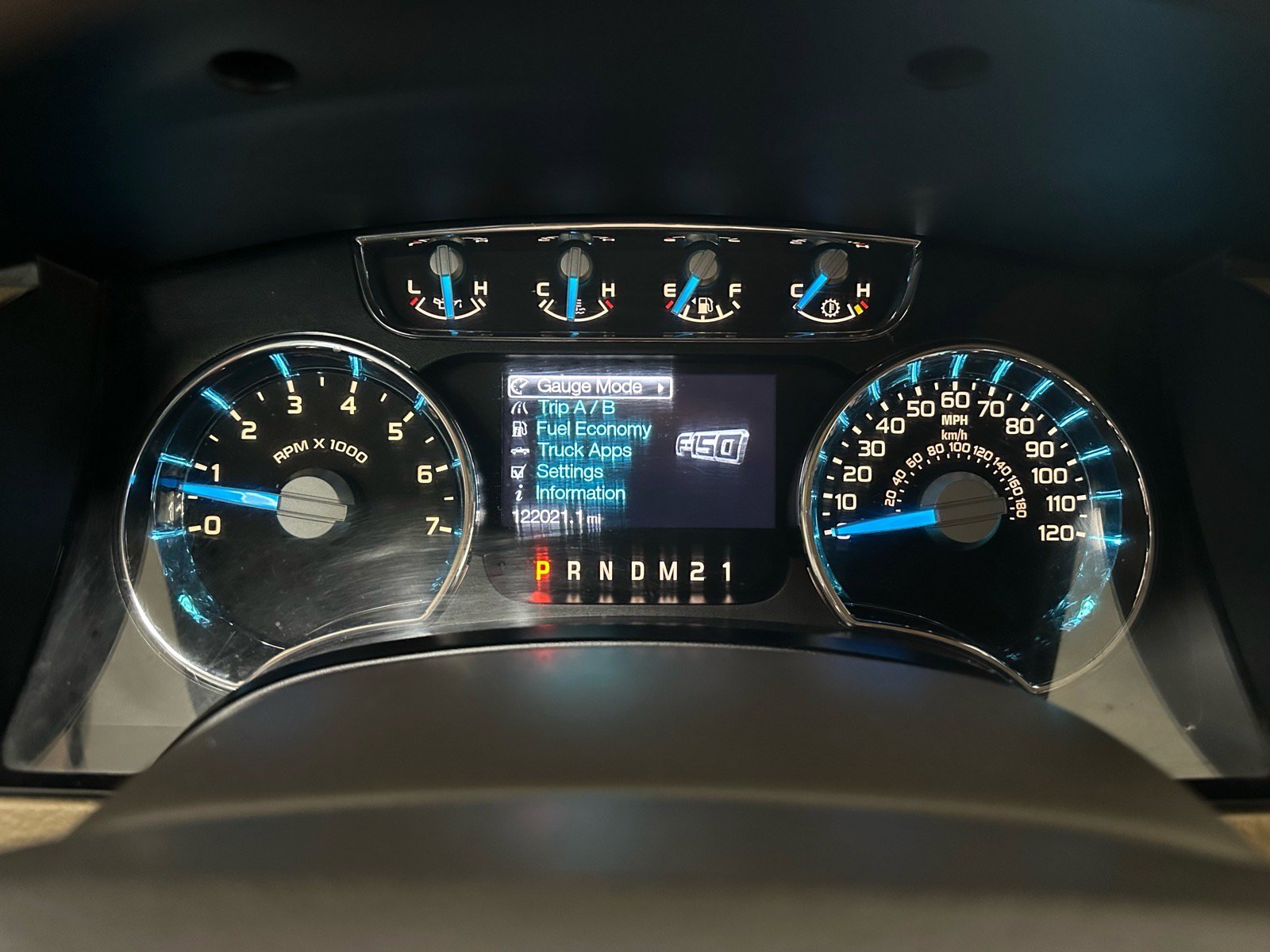 Used 2014 Ford F150 Lariat w/ Equipment Group 501A Mid image 37