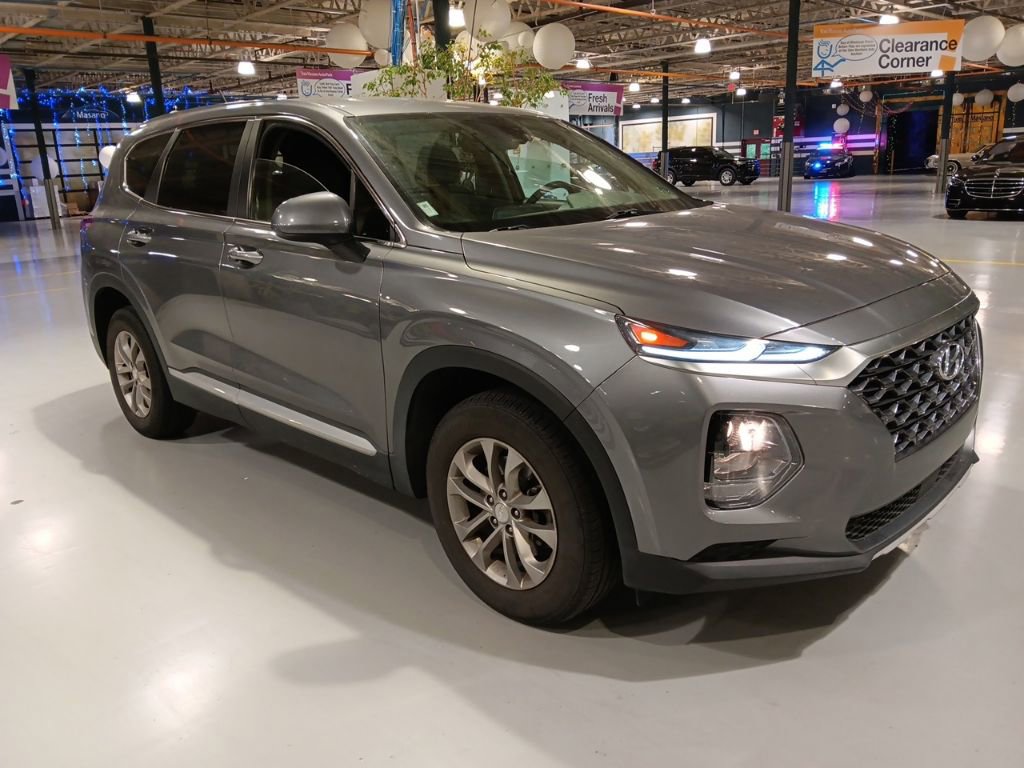 Used 2019 Hyundai Santa Fe SE AWD/4WD image 4
