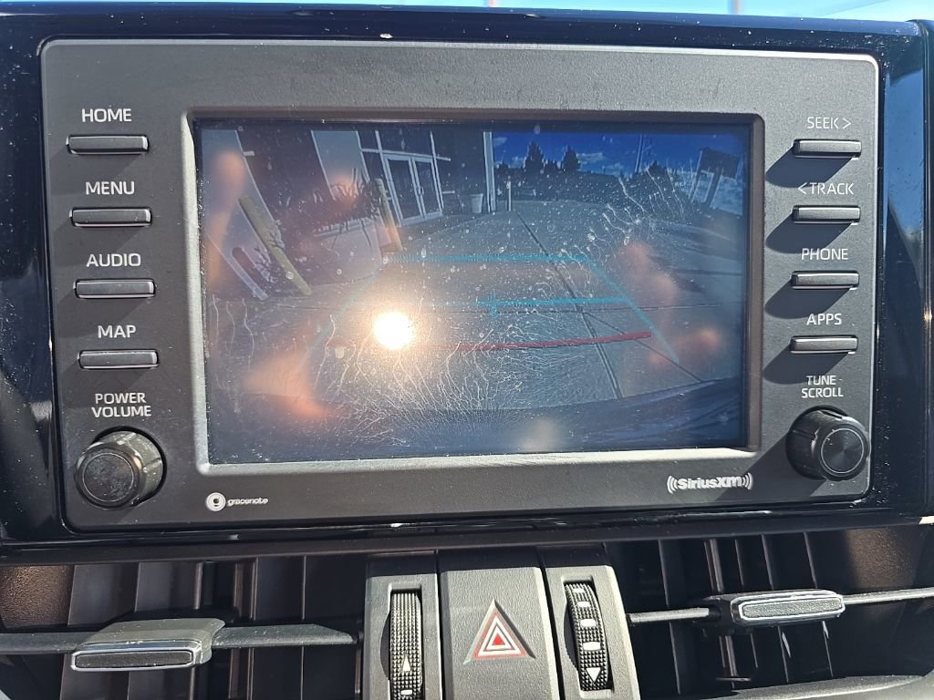 Used 2022 Toyota RAV4 XLE Premium image 12