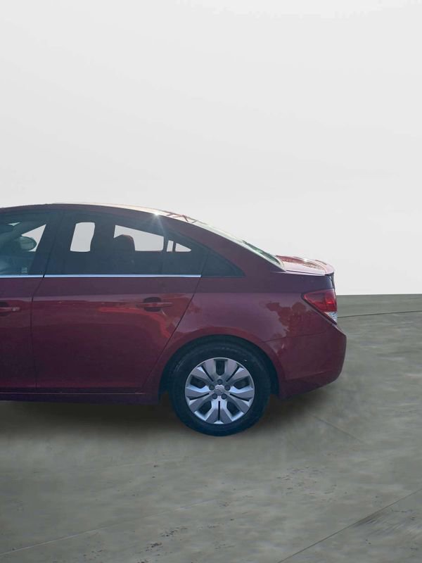 Used 2011 Chevrolet Cruze Eco FWD image 18