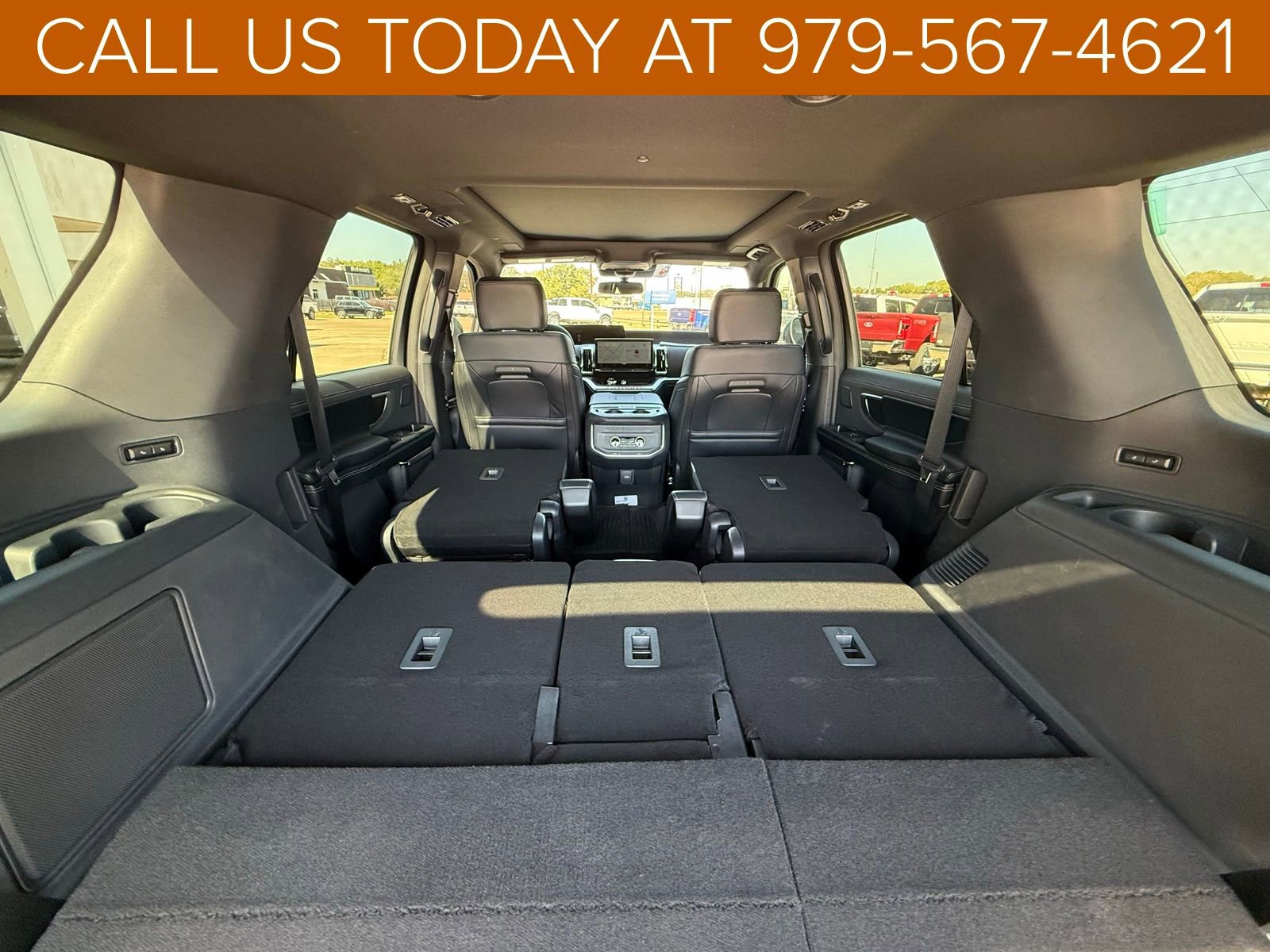 New 2025 Ford Expedition Platinum image 45