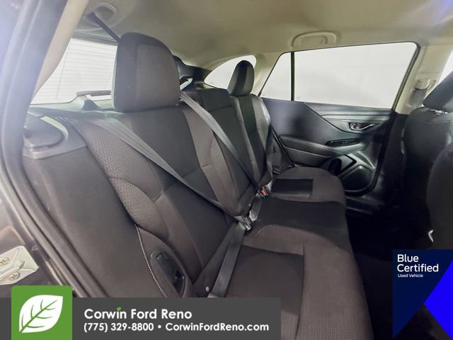 Used 2023 Subaru Outback Premium image 31