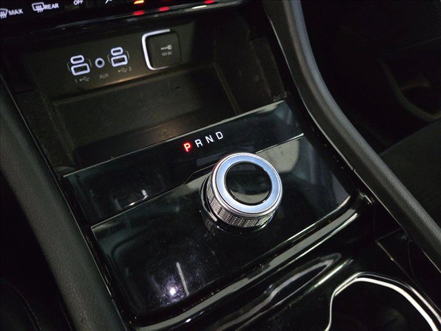 Used 2021 Jeep Grand Cherokee L Laredo AWD/4WD image 12