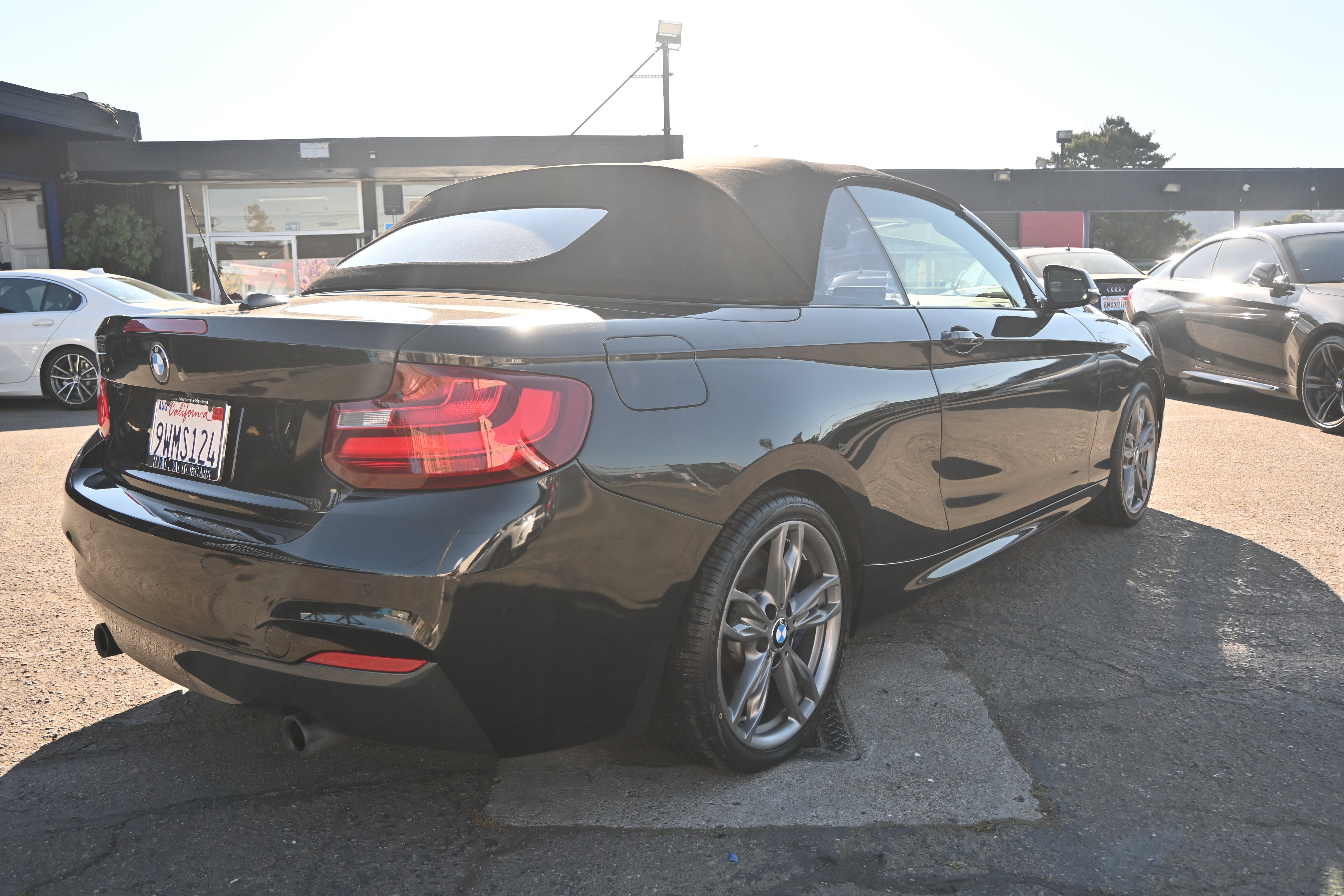 Used 2015 BMW M235i 2dr Conv M235i RWD image 7