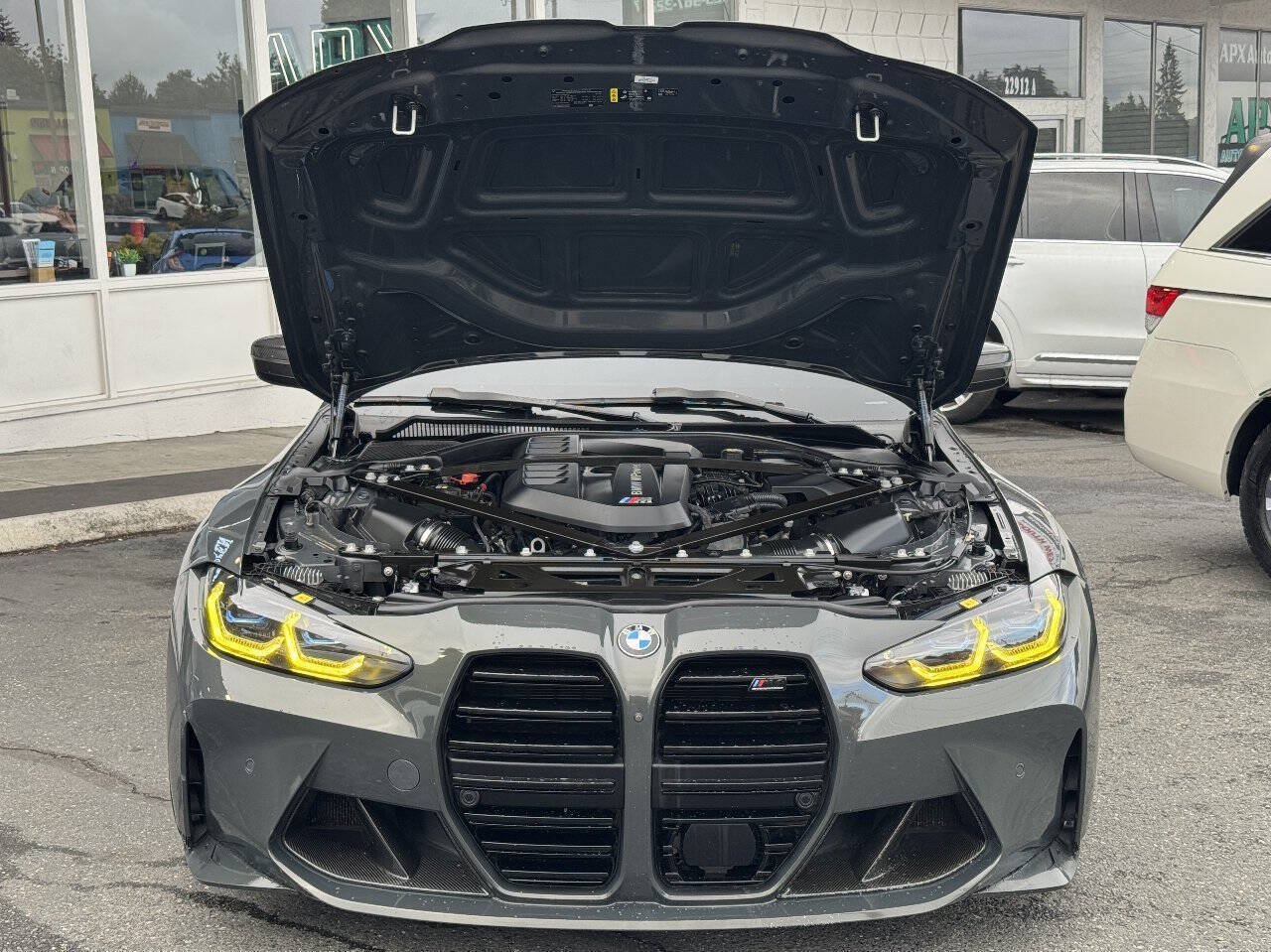 Used 2021 BMW M4 Competition w/ M Carbon Exterior Package RWD image 21