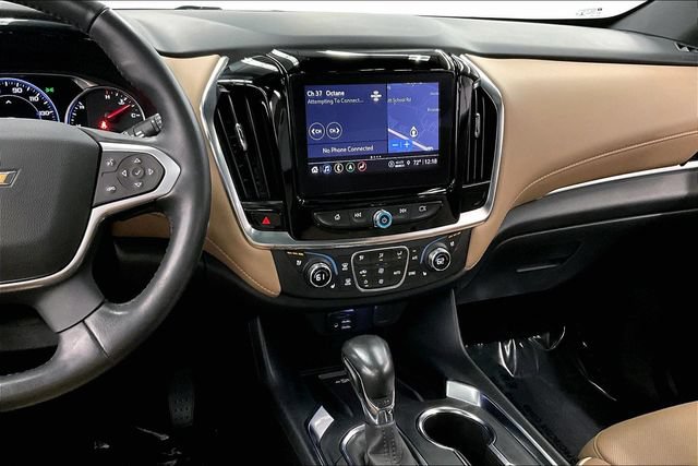 Used 2022 Chevrolet Traverse Premier FWD image 7