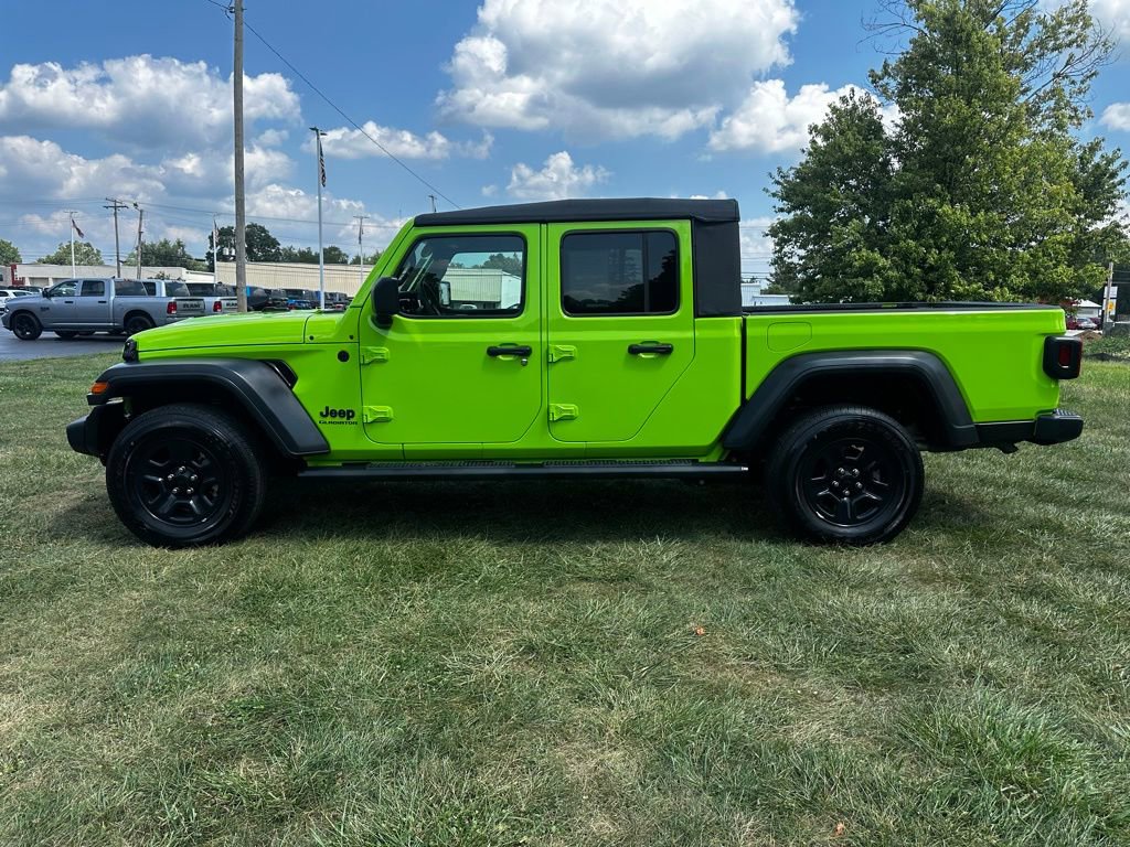 Used 2021 Jeep Gladiator Sport image 6