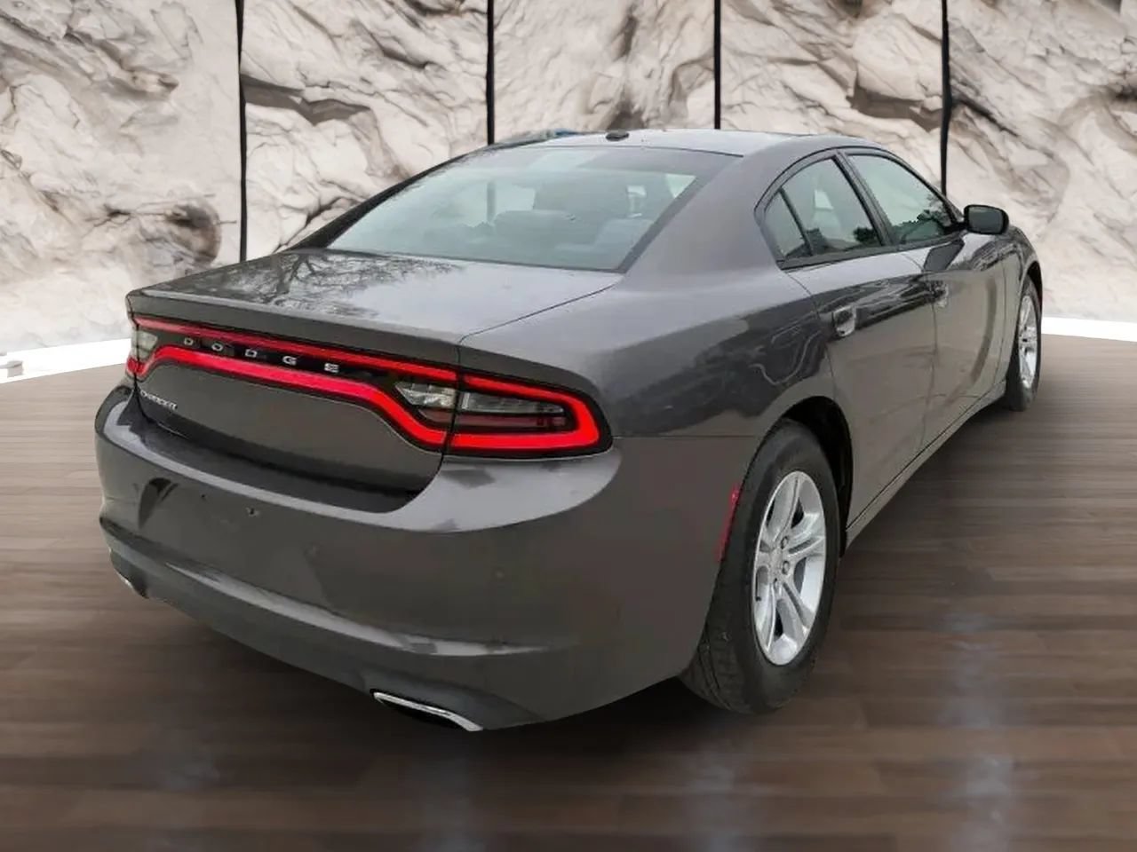 Used 2015 Dodge Charger SE w/ Popular Equipment Group RWD image 6