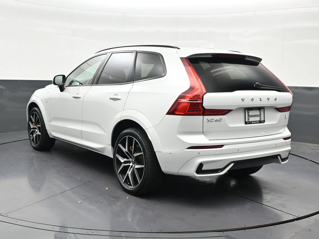 Certified 2024 Volvo XC60 T8 Polestar AWD/4WD image 3