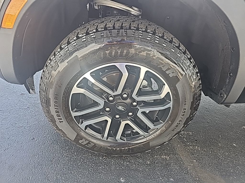 Used 2025 Ford Ranger Lariat AWD/4WD image 8