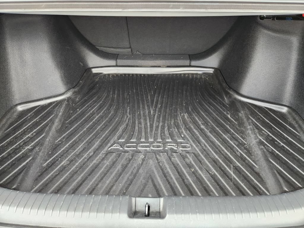 Used 2024 Honda Accord Sport image 35
