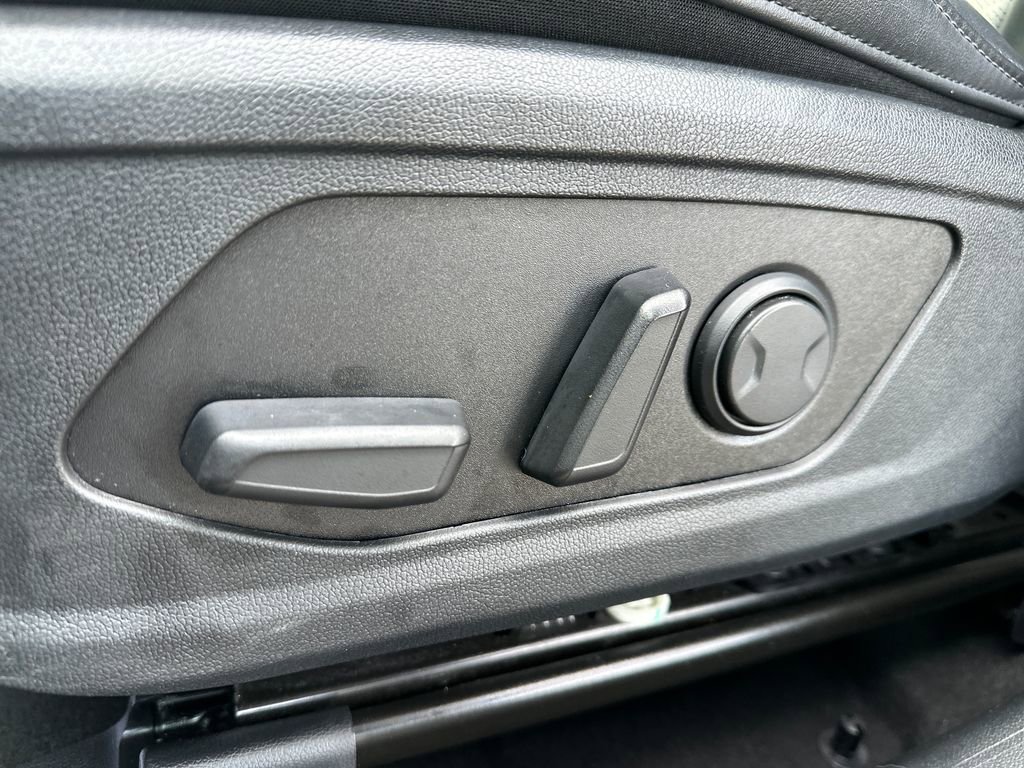 Used 2021 Kia Sorento EX image 4