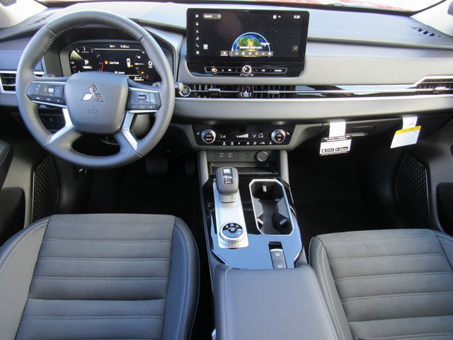 New 2026 Mitsubishi Outlander SE FWD image 9