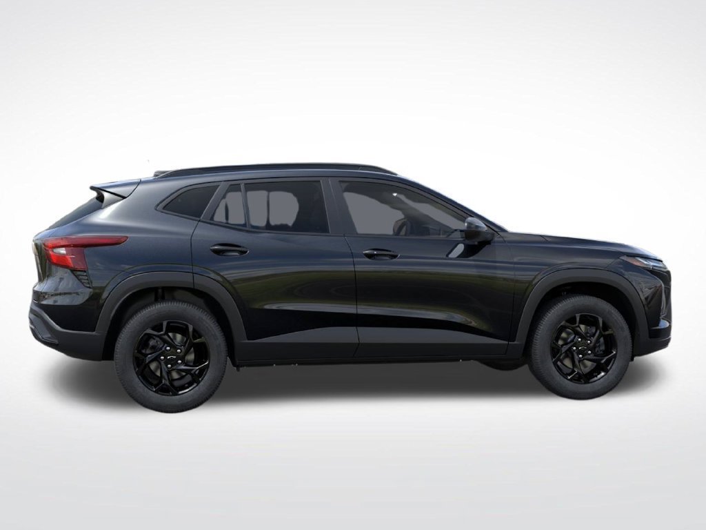 New 2026 Chevrolet Trax LT w/ Driver Confidence Package FWD image 5