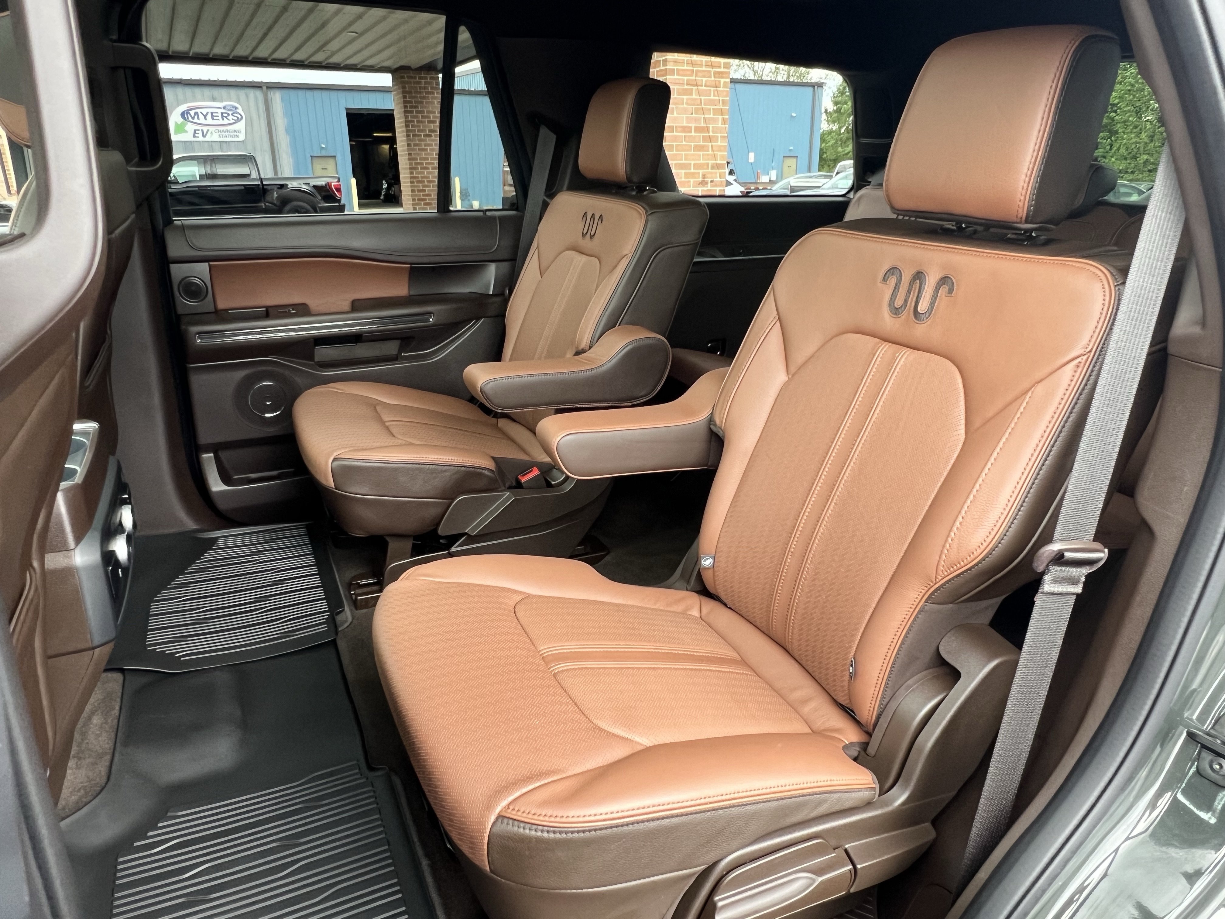 Used 2022 Ford Expedition King Ranch AWD/4WD image 21