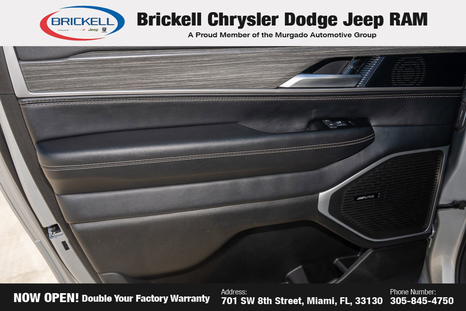 Used 2024 Jeep Wagoneer L Series II w/ Flexible Seating Group image 11