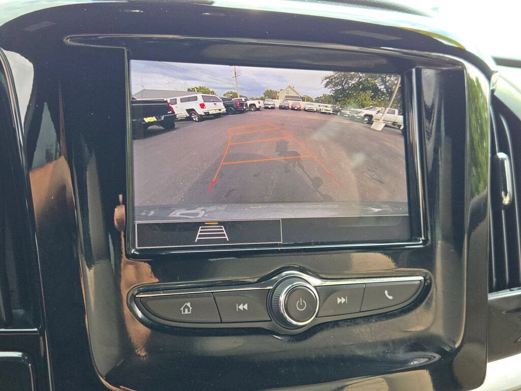 Certified 2023 Chevrolet Traverse LS w/ Safety Package AWD/4WD image 30