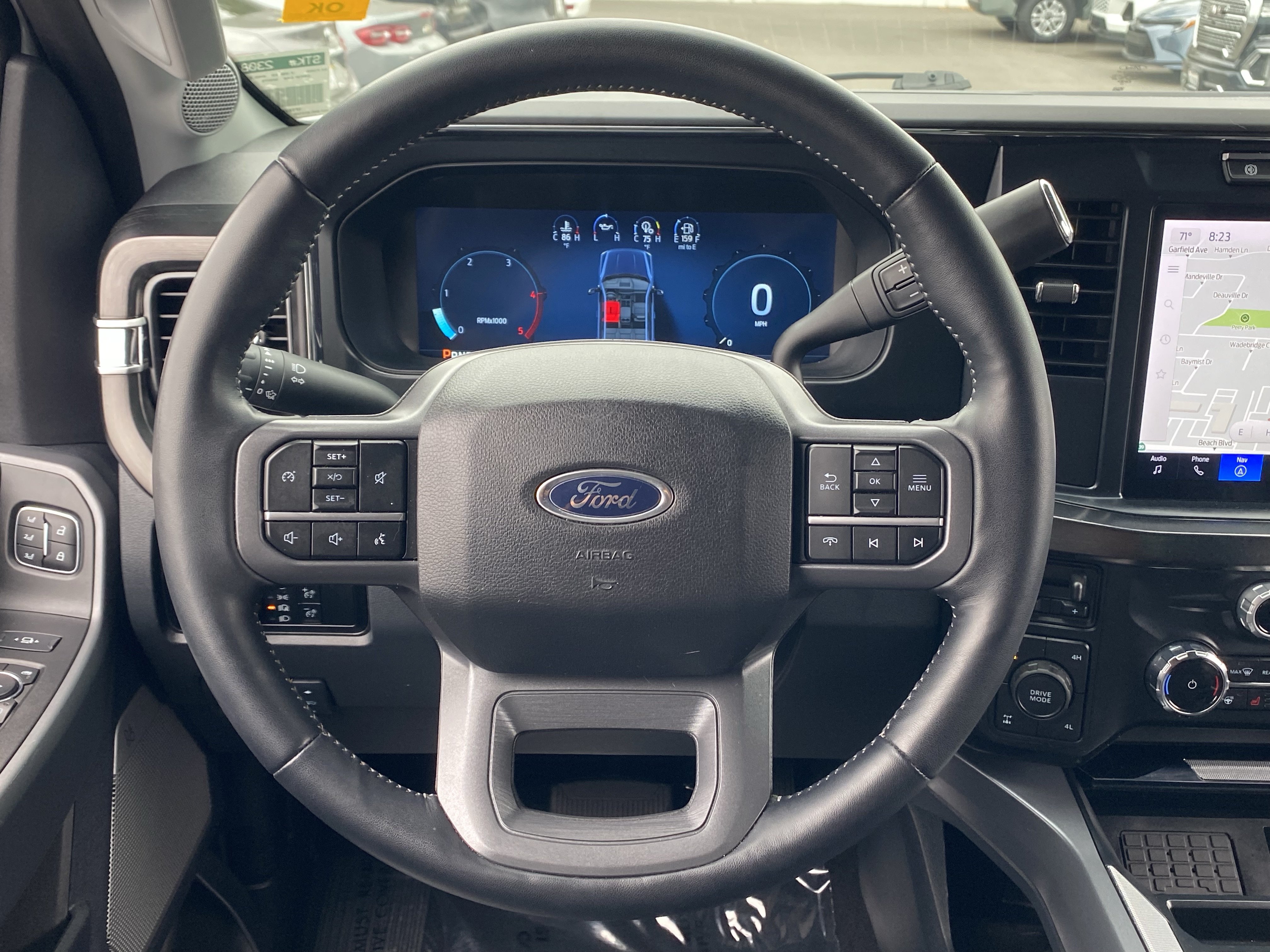Used 2024 Ford F350 Lariat w/ Black Appearance Package AWD/4WD image 17