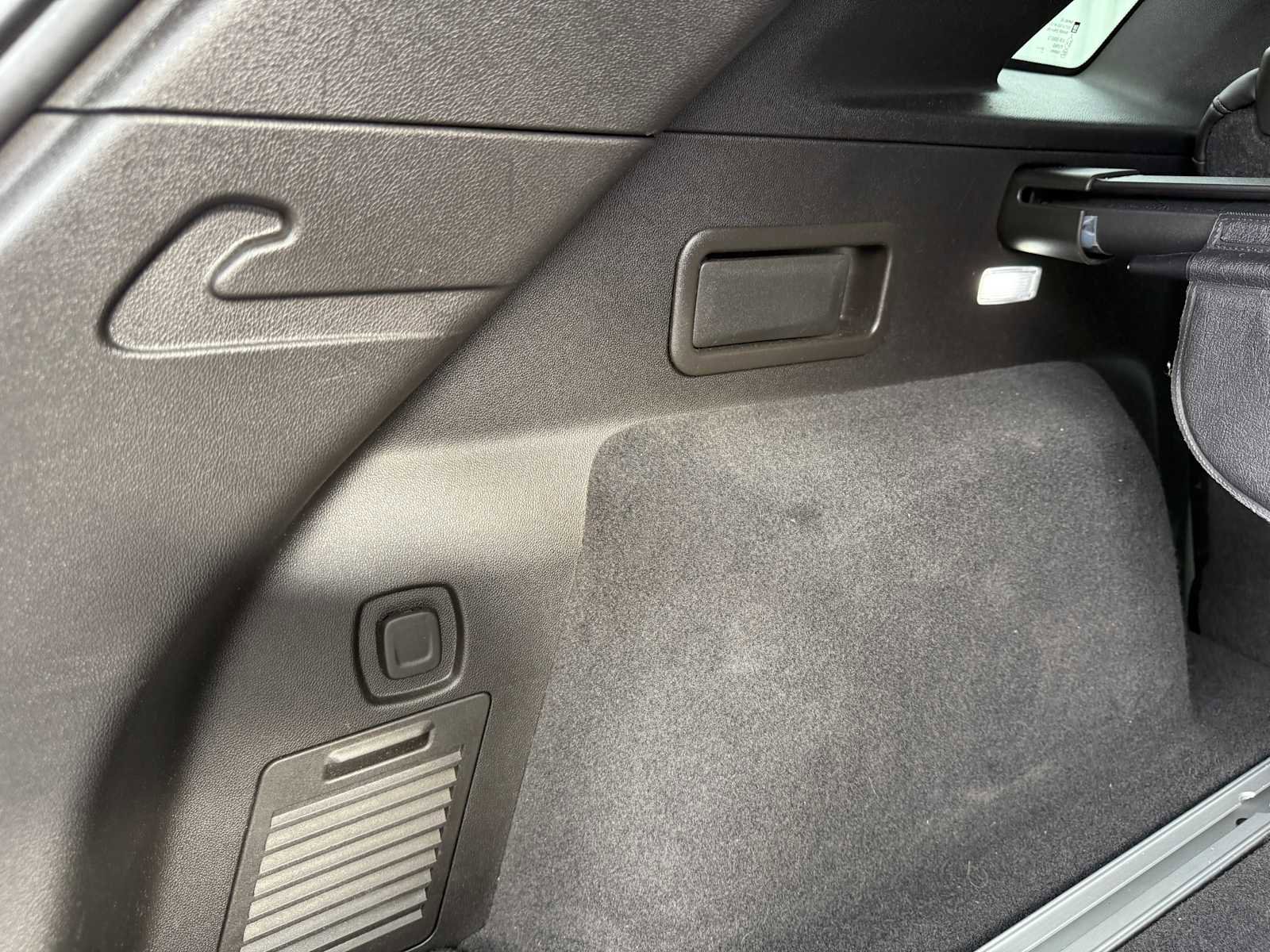 Used 2021 Cadillac XT5 Premium Luxury image 30