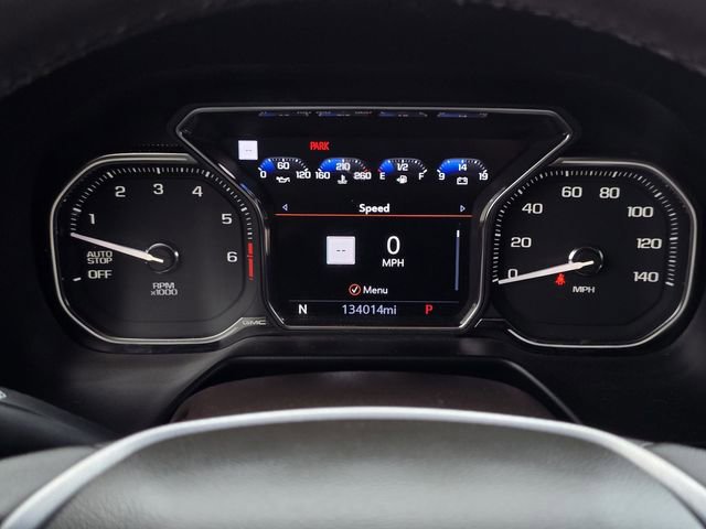 Used 2021 GMC Yukon SLT w/ SLT Premium Package image 17