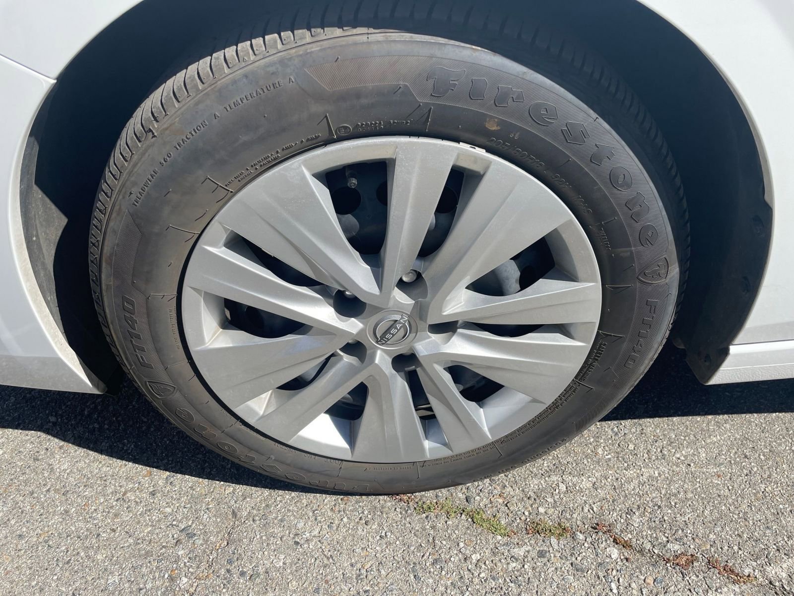 Used 2025 Nissan Sentra S image 28