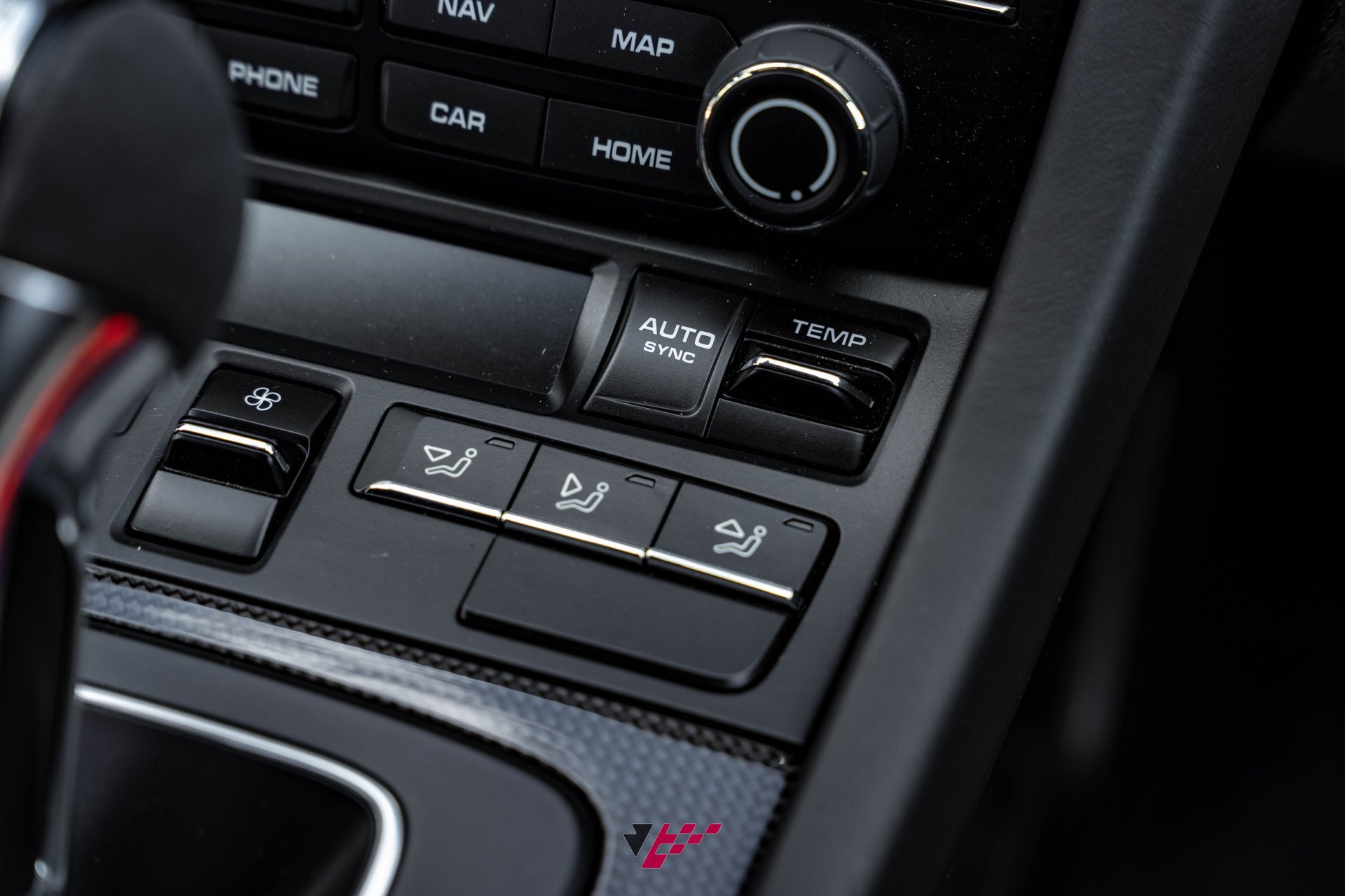 Used 2018 Porsche 911 GT2 RS image 14