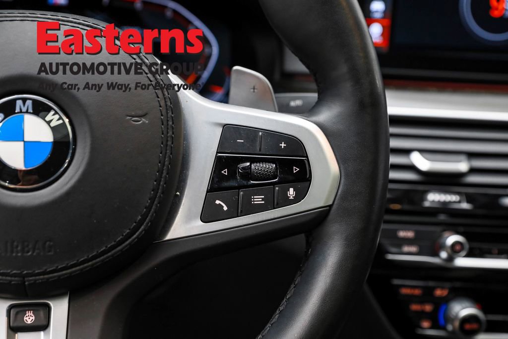 Used 2022 BMW 530i xDrive w/ M Sport Package image 16