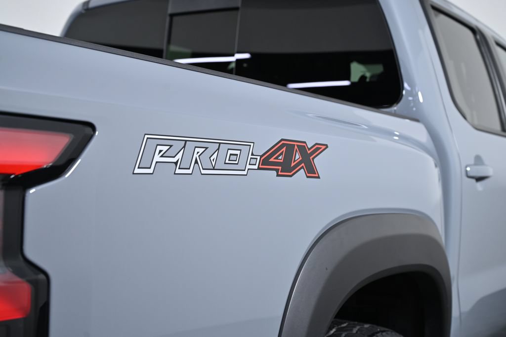 Certified 2023 Nissan Frontier PRO-4X w/ Pro Convenience Package AWD/4WD image 11