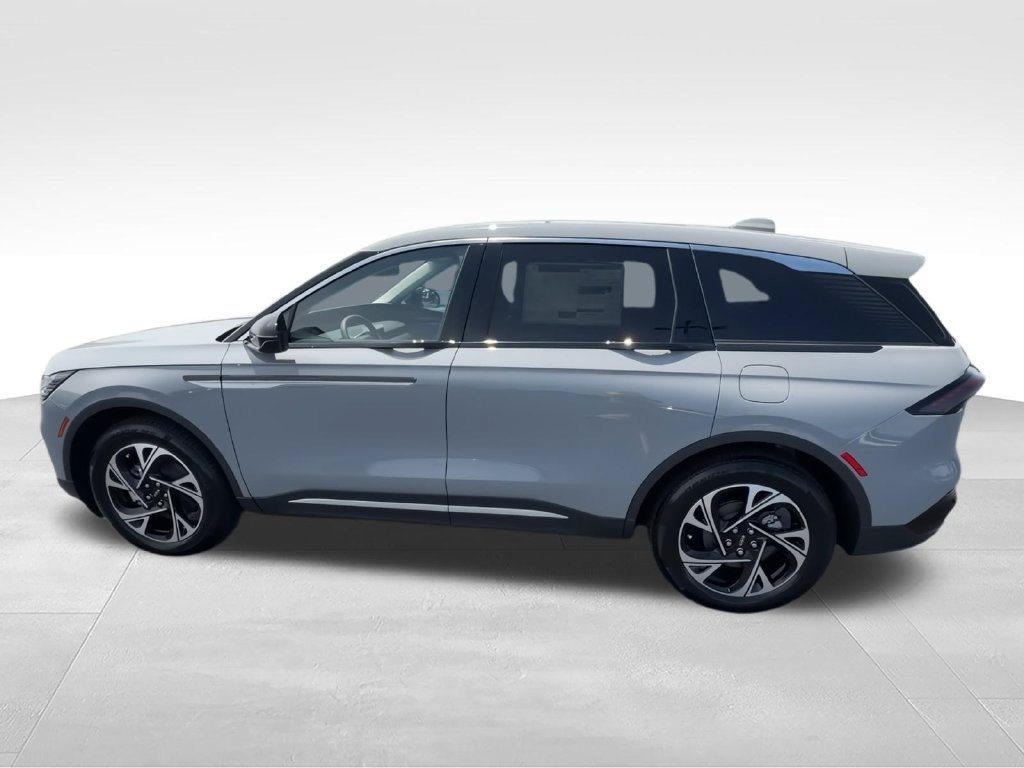 New 2026 Lincoln Nautilus Premier AWD/4WD image 6