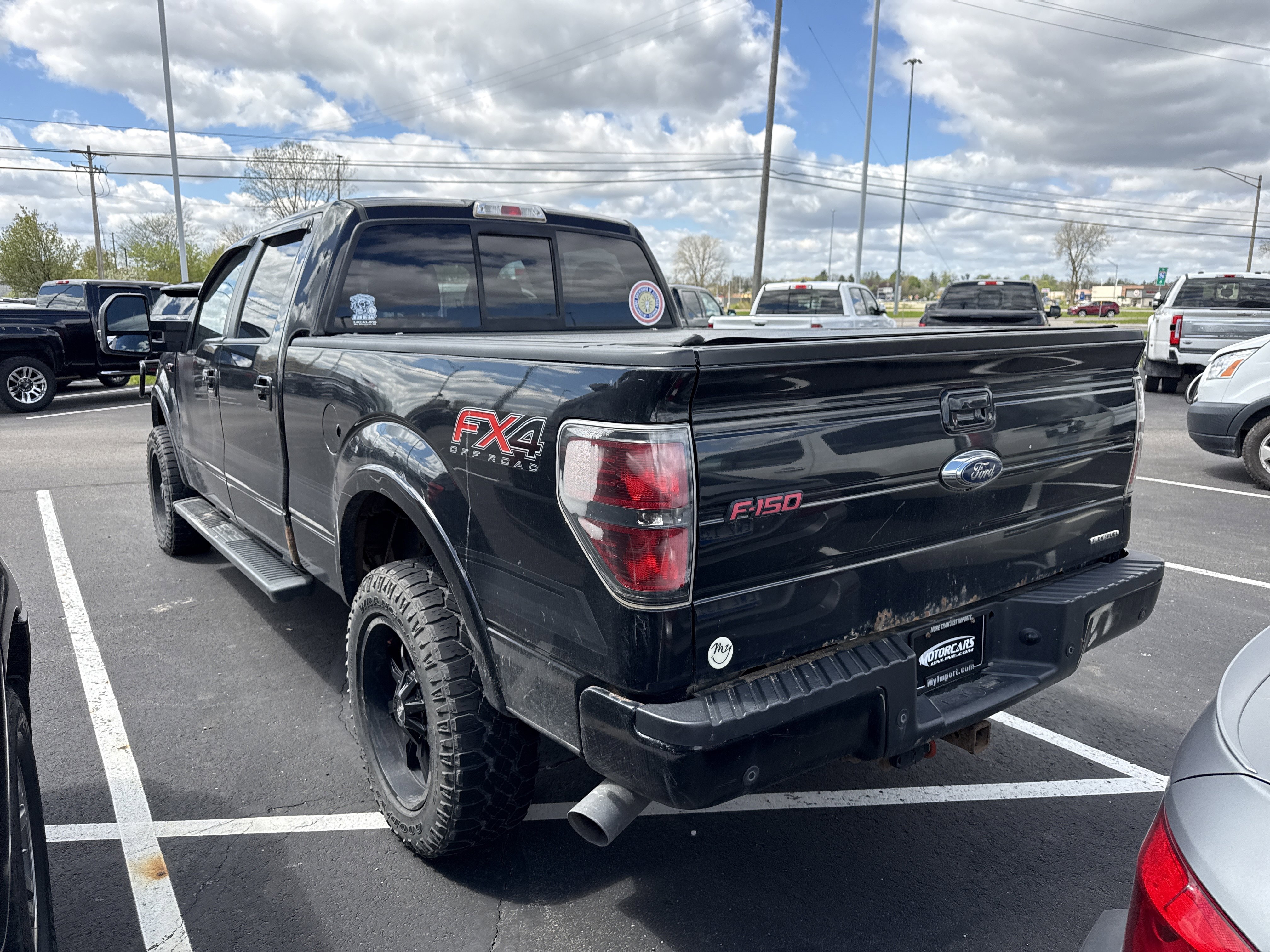 Used 2014 Ford F150 FX4 w/ Equipment Group 402A Luxury AWD/4WD image 3