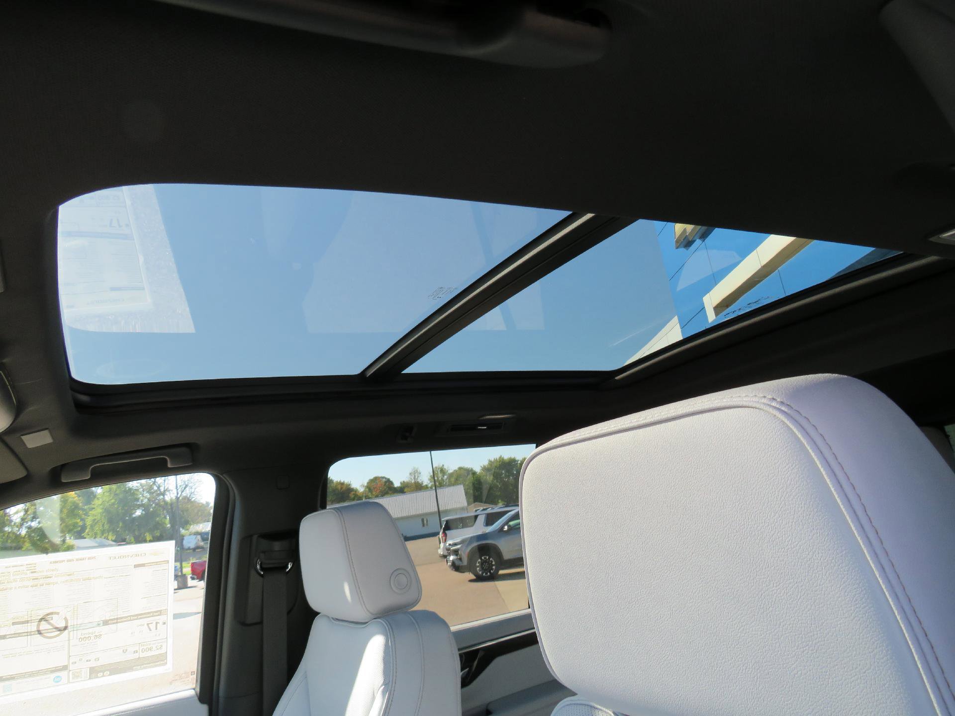 New 2026 Chevrolet Tahoe Premier w/ Sun And Tow Package image 3