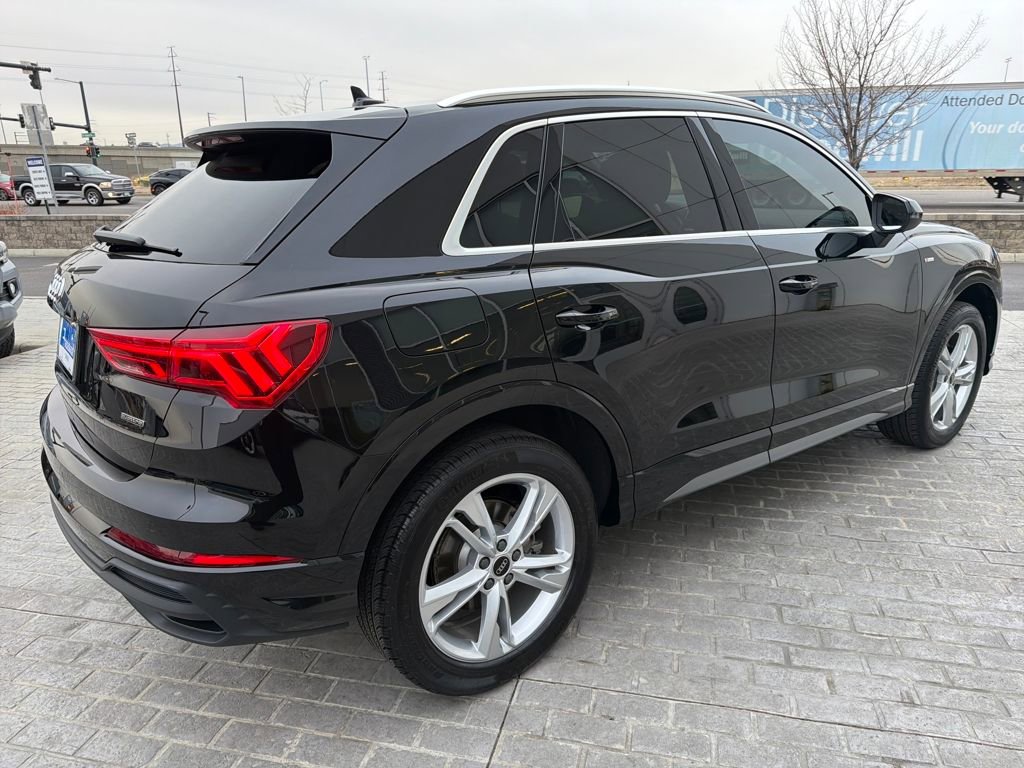 Used 2024 Audi Q3 2.0T Premium w/ Convenience Package image 5