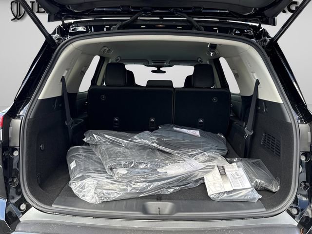 New 2026 Nissan Pathfinder SL FWD image 17