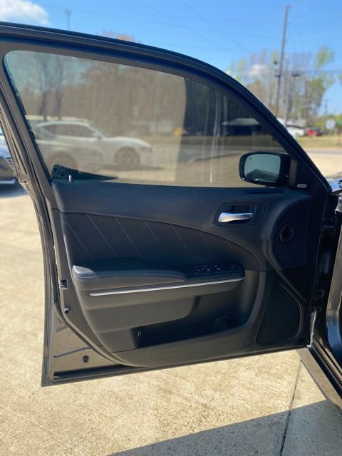 Used 2019 Dodge Charger GT RWD image 16