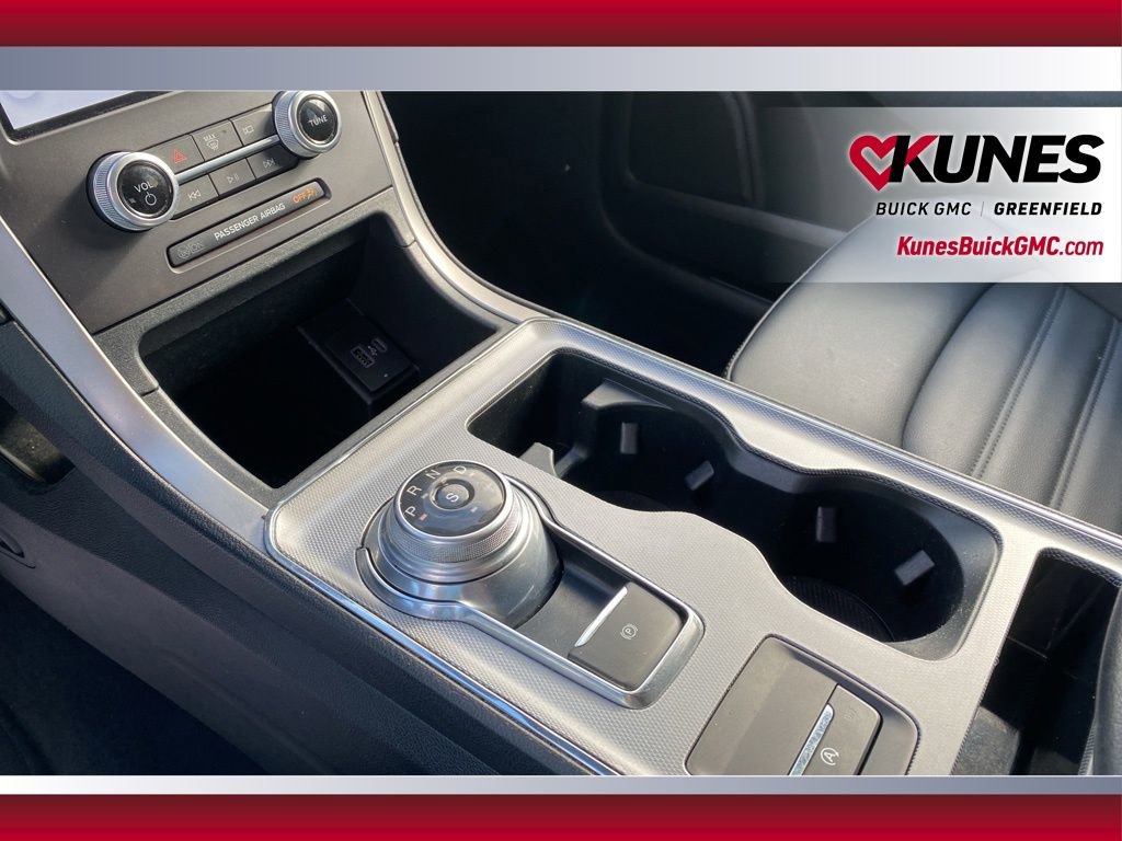 Used 2021 Ford Edge SEL w/ Convenience Package image 28