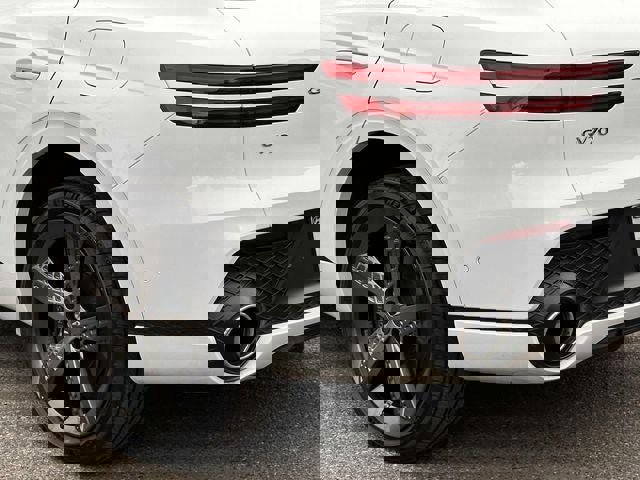 Used 2025 Genesis GV70 3.5T Sport w/ Sport Advanced Package image 10