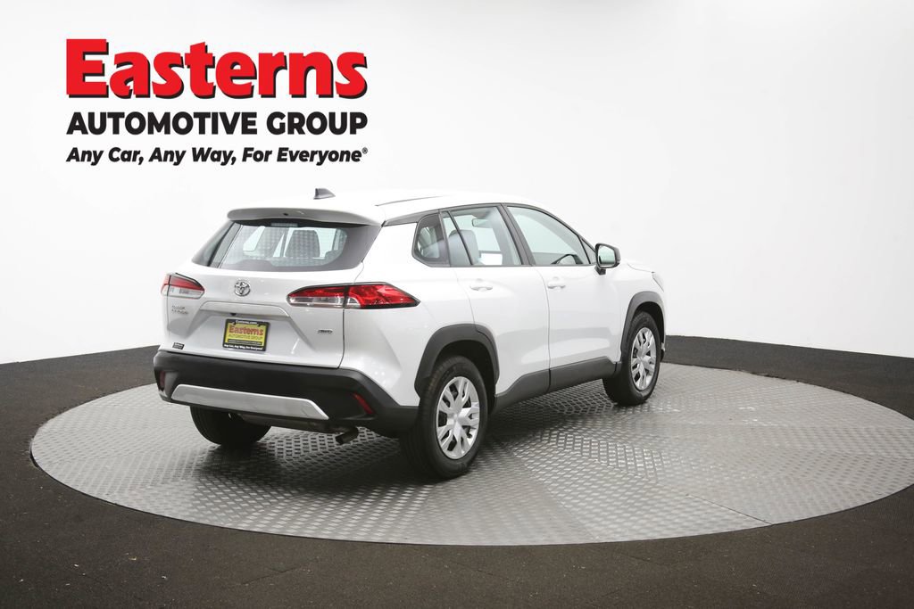 Used 2024 Toyota Corolla Cross L AWD/4WD image 39