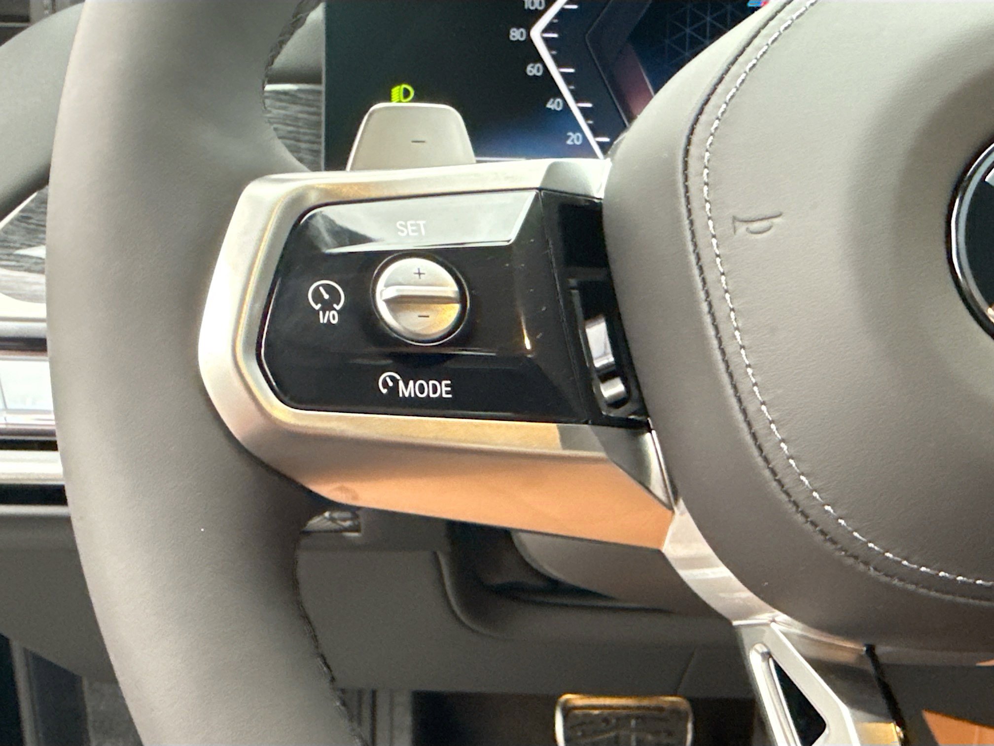 New 2026 BMW 740i xDrive w/ Premium Package image 37