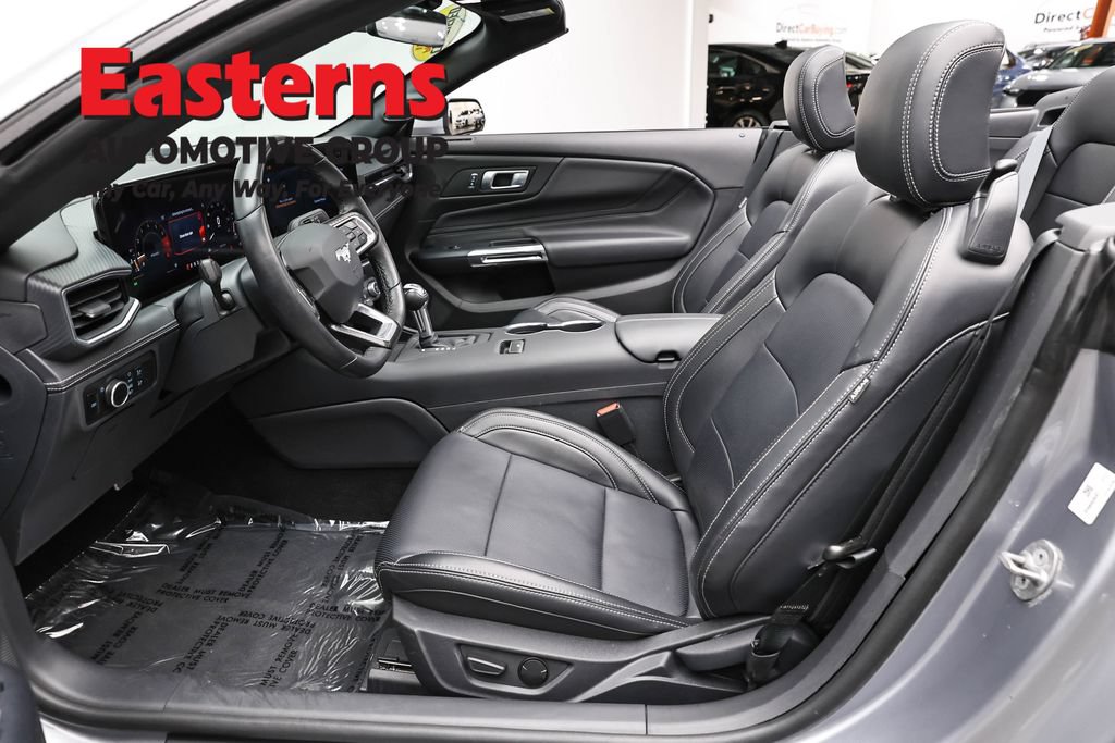 Used 2025 Ford Mustang Premium RWD image 14