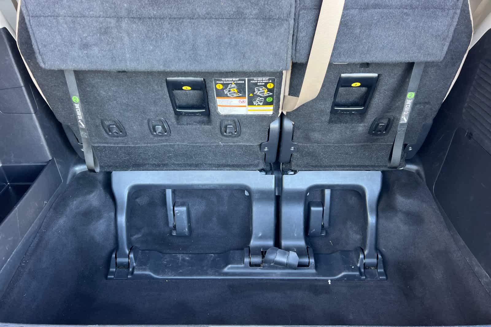 Certified 2022 Toyota Sienna XLE FWD image 17
