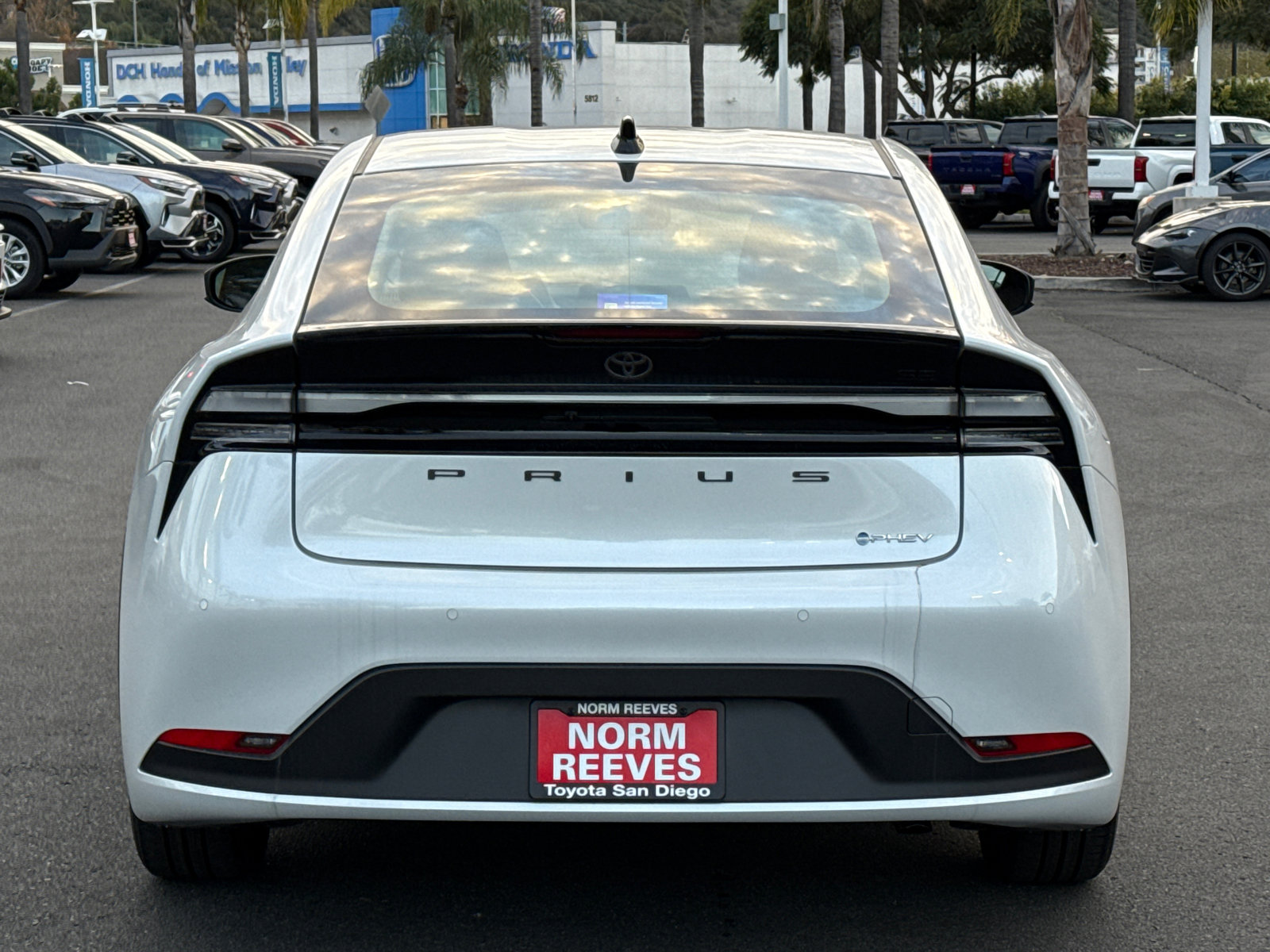 New 2026 Toyota Prius Plug-In Hybrid image 9