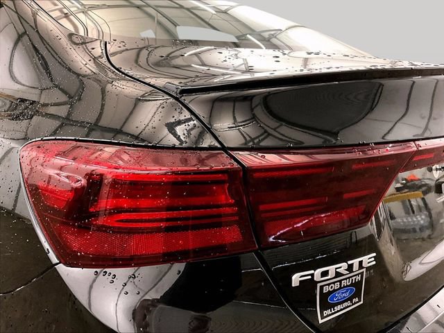 Used 2022 Kia Forte GT-Line w/ GT-Line Technology Package FWD image 28