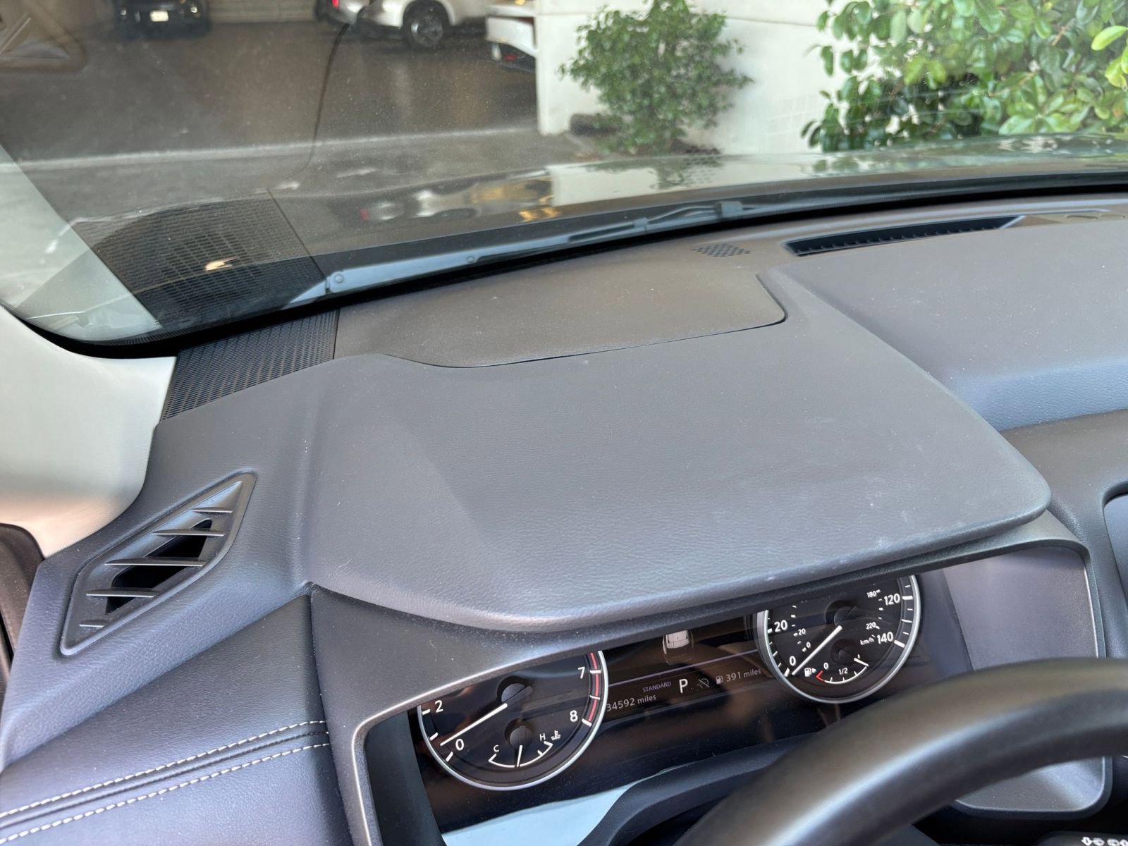 Used 2025 Nissan Rogue SV FWD image 36
